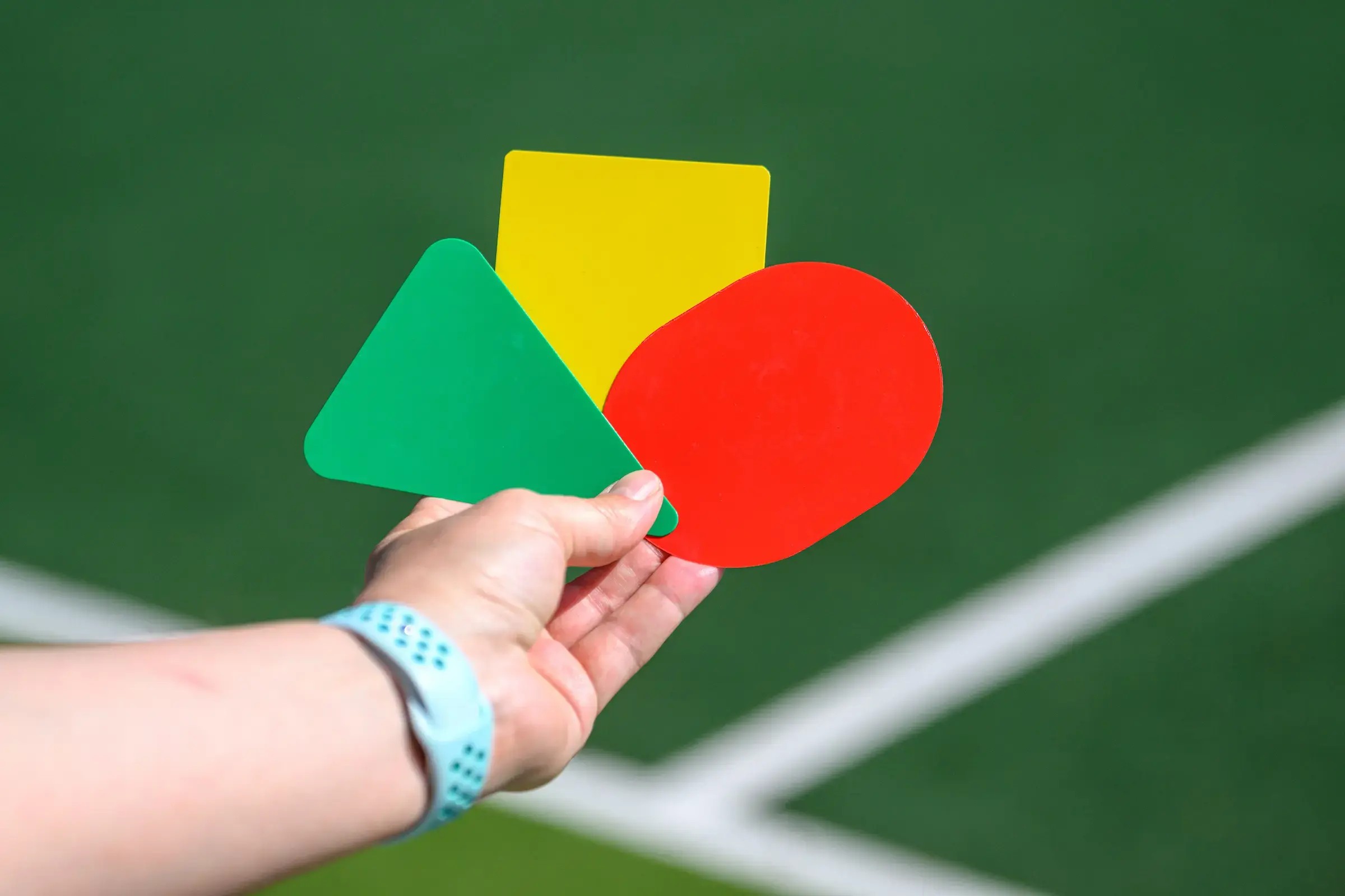Två svenska domare utvalda till EuroHockeys Umpire4Nations-program